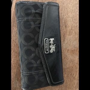 Genuine coach Wallet.